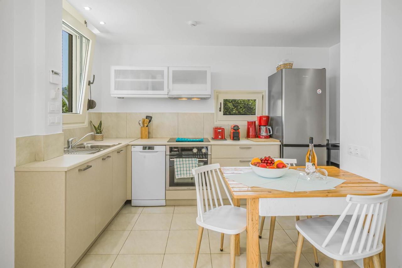 Junior Suite By The Beach Stalís Luaran gambar